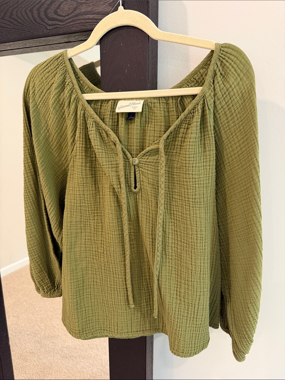 Universal Thread Olive Green Gauze Peasant Top